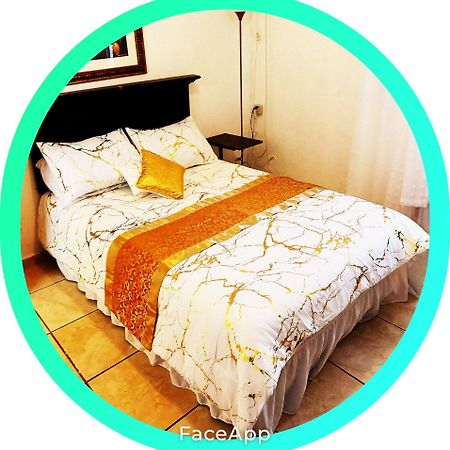 Great Savannah Guesthouse Sabana Grande Ngoại thất bức ảnh